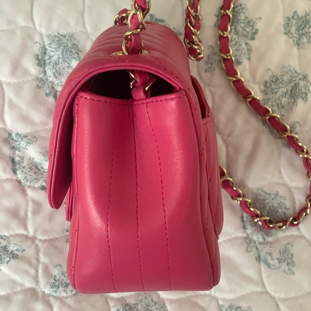 SOLD 😊 Chanel Square Mini Bag - Dark Pink 💕 - Picture 8 of 12